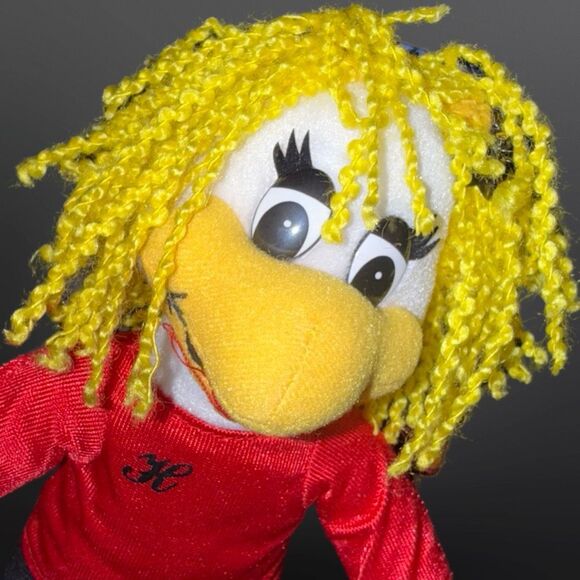 2005 Chuck E Cheese Helen Henny Limited Edition Plush 11” - Picture 5 of 5